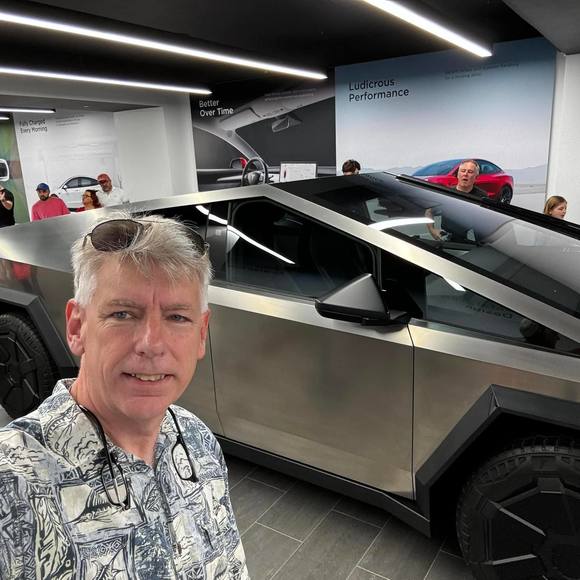 Meet your Posher, John - Picture 1 of 1